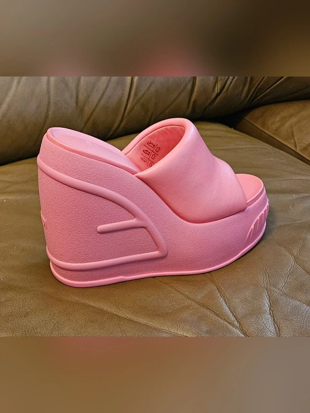 New Fendi Pink High Platform Slide Mules Size 6 US